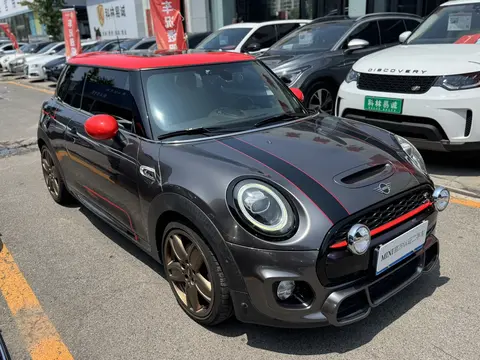 15万多圆梦MINI！2018款COOPER S赛车手，玩转小钢炮