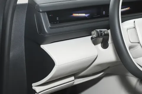 40 万级纯电大三排 SUV，蔚来 ES8 2026 款六座行政豪华版实力如何